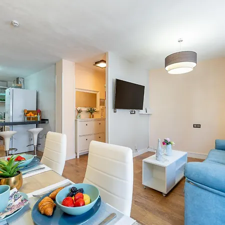 797 Rentals- Carrasco 1 *